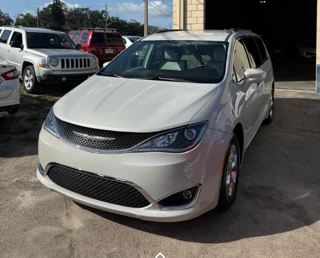 Chrysler Pacifica